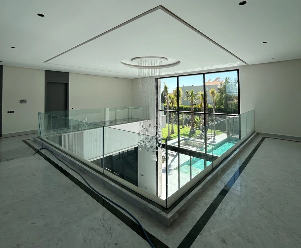 Villa de luxe à vendre à Marrakech avec piscine et jardin paysager Propriété haut de gamme à Marrakech située dans le quartier Agdal Maison contemporaine à Marrakech avec finitions haut de gamme Immobilier de prestige à Marrakech – Villa moderne avec 5 chambres Vue sur Marrakech depuis une villa de luxe avec piscine Cuisine équipée dans une villa à vendre à Marrakech Salon lumineux dans une propriété haut de gamme à Marrakech Immobilier Marrakech : villa avec jardin, garage et piscine chauffée Suite parentale dans une villa à Marrakech avec salle de bain privative Architecture moderne d’une villa à Marrakech – Quartier Agdal